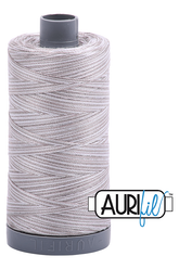 Aurifil Mako 28wt Cotton 750 m 820 yd. spool - 4670 Silver Fox